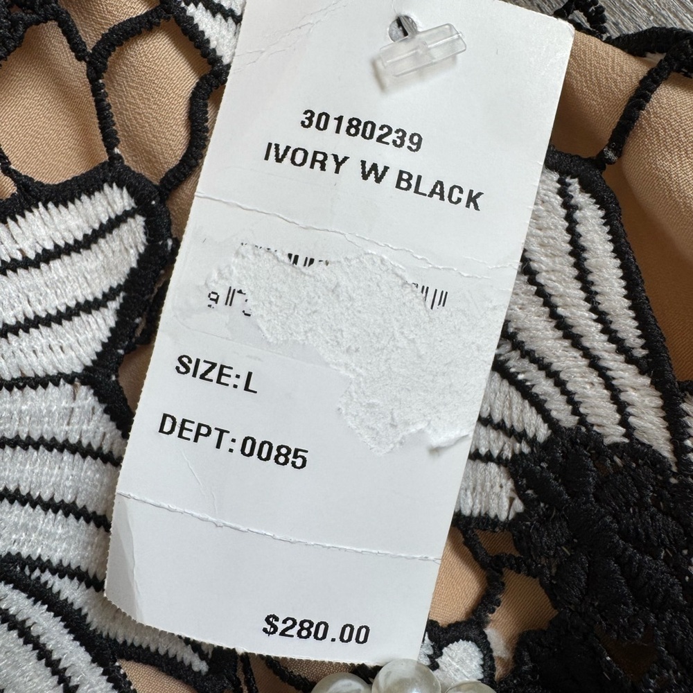 Keepsake The Label Break Free Lace Midi Dress- NWT- Large - Picture 7 of 9